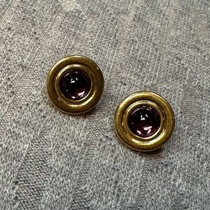 Vintage Avon Gold Tone Purple Glass Stone Earrings